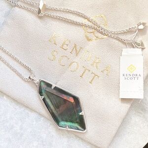 NEW Kendra Scott Lilith MOP Necklace